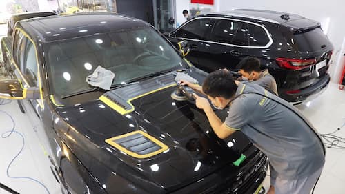 Tẩy ố, mốc kính xe ô tô có giá bao nhiêu?